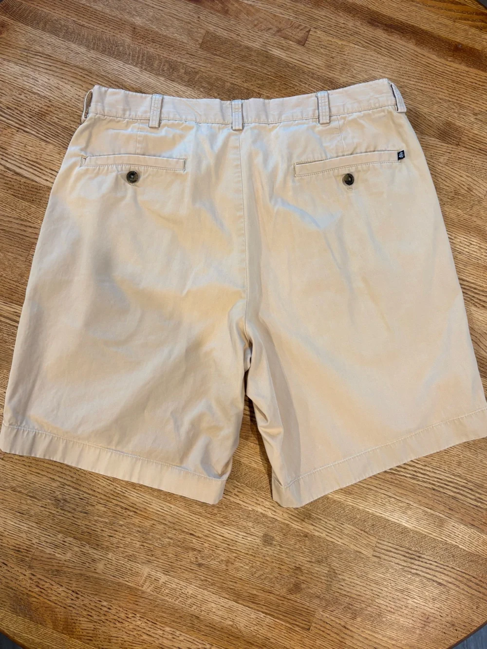 Brooks Brothers Light Beige Flat Front Chino Shorts